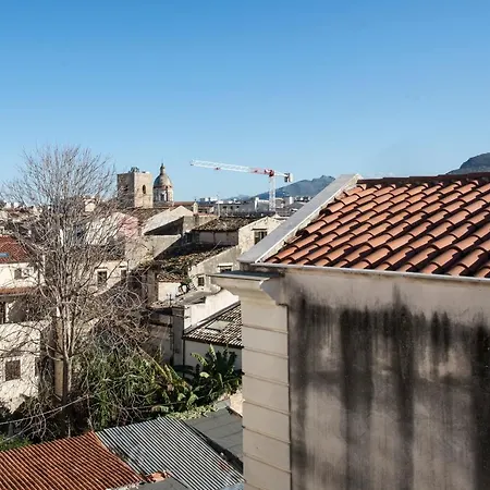 Conte Federico Apartments Palermo Exterior photo