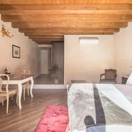 Conte Federico Apartments Palermo Exterior photo